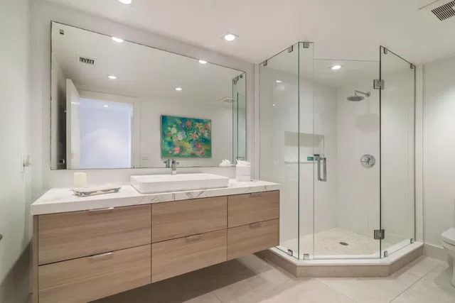 Sloan's Curve Palm Beach Unit 203n photo 23