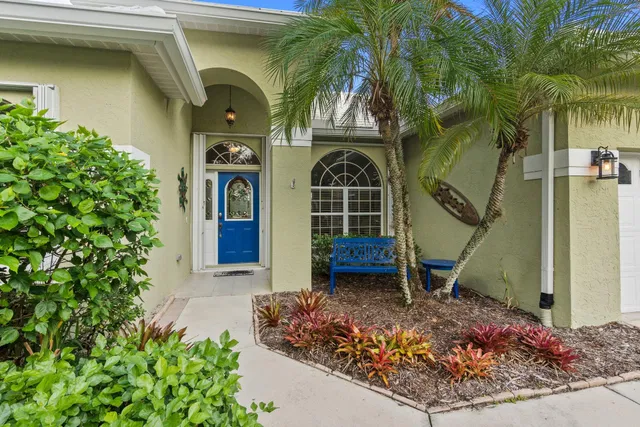 Monarch Country Club Residence photo 5