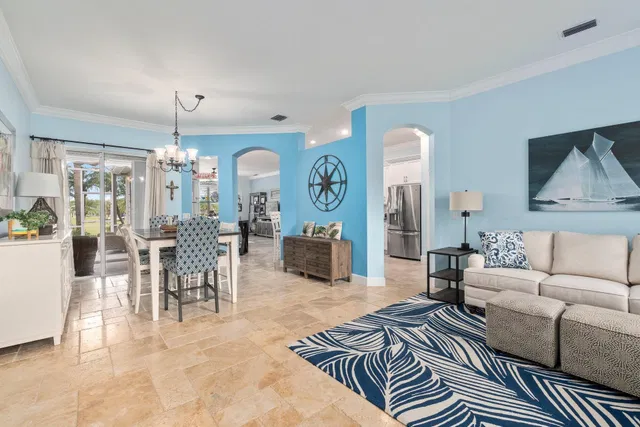 Monarch Country Club Residence photo 8