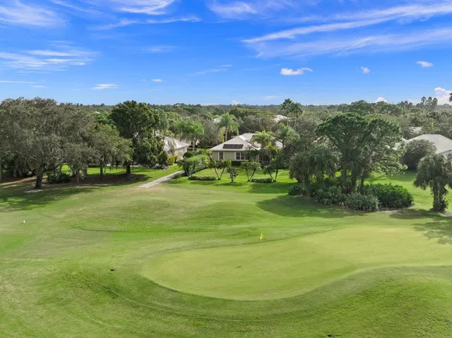 Monarch Country Club Residence photo 50