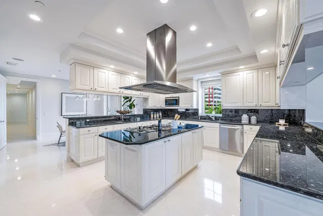 One Watermark Place Unit 201 photo 12