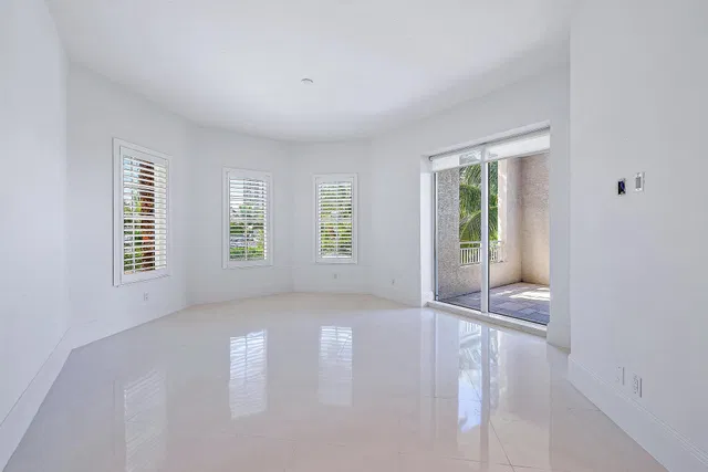 One Watermark Place Unit 201 photo 26