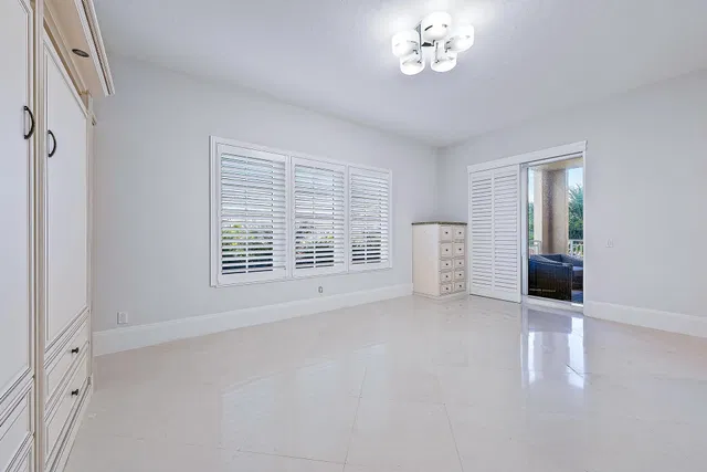 One Watermark Place Unit 201 photo 27