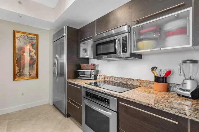 CityPlace South Tower Unit 1007 photo 15