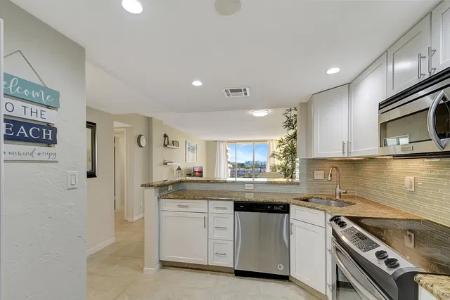 3581 S Ocean Boulevard #6b