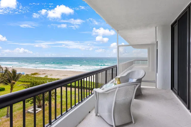 2660 S Ocean Boulevard #402n