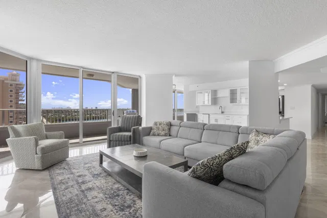 Corniche Singer Island Unit 1702 photo 8