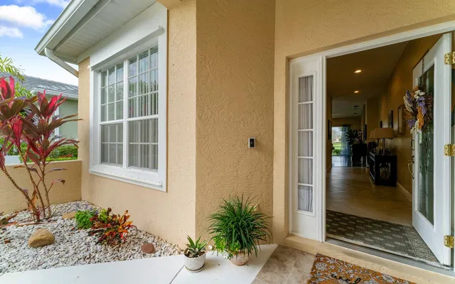 Monarch Country Club Residence photo 10