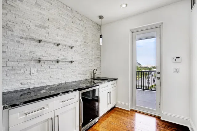 Latitude Delray Unit 301 photo 23