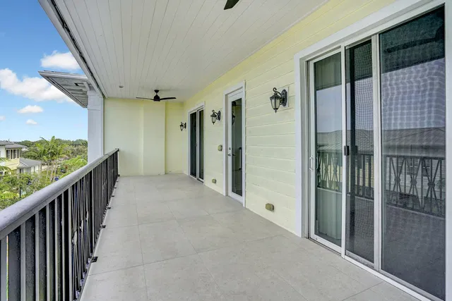 Latitude Delray Unit 301 photo 24