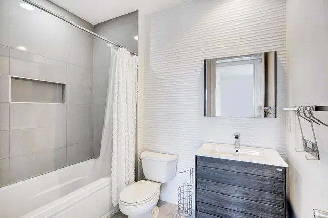 Latitude Delray Unit 301 photo 31