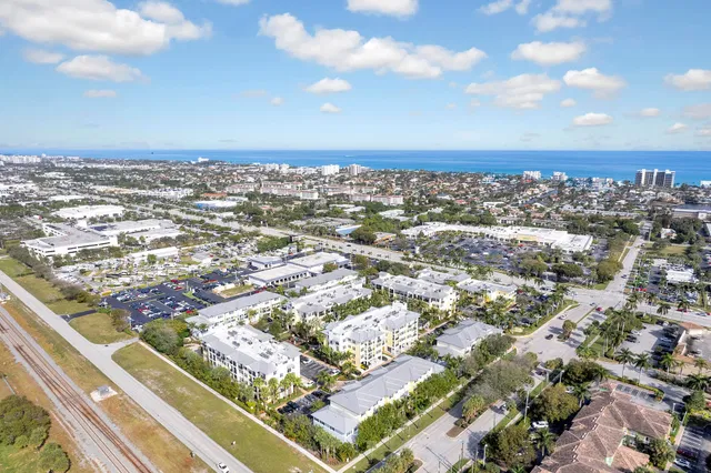 Latitude Delray Unit 301 photo 37