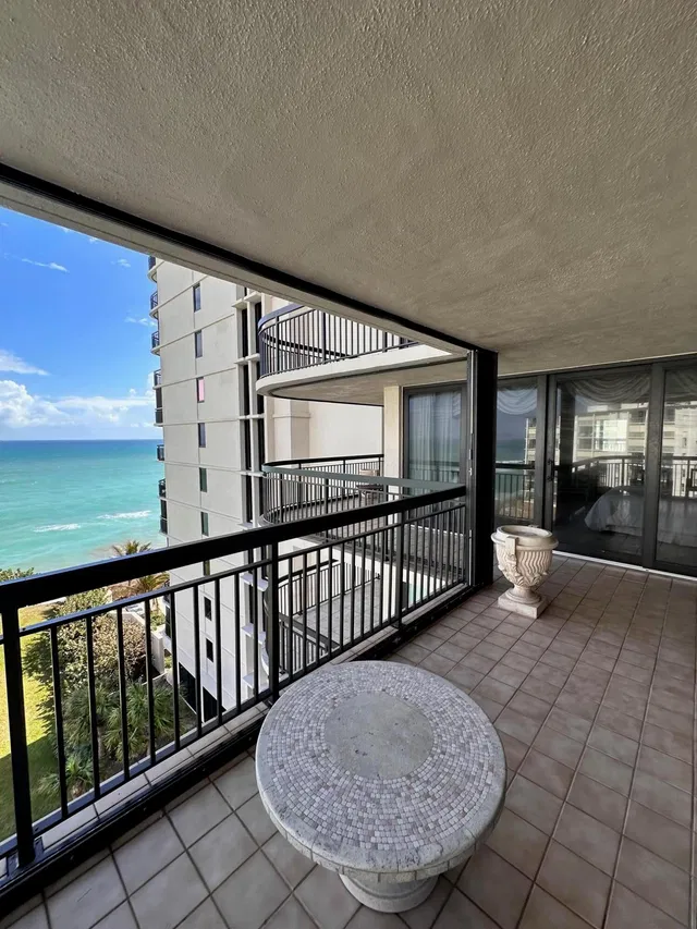 Eastpointe Singer Island Unit 7j photo 9