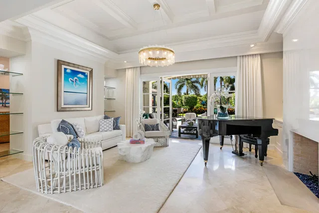 Trump National Jupiter Residence photo 9