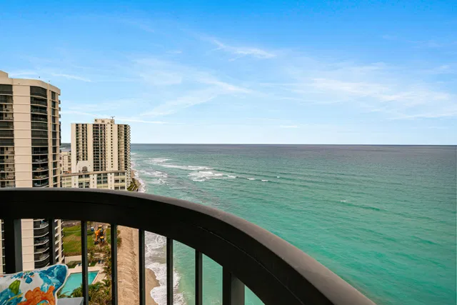 Eastpointe Singer Island Unit 19d photo 9