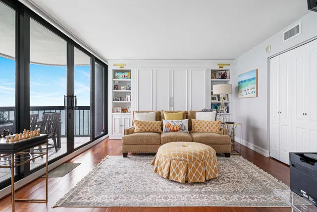 Eastpointe Singer Island Unit 19d photo 18