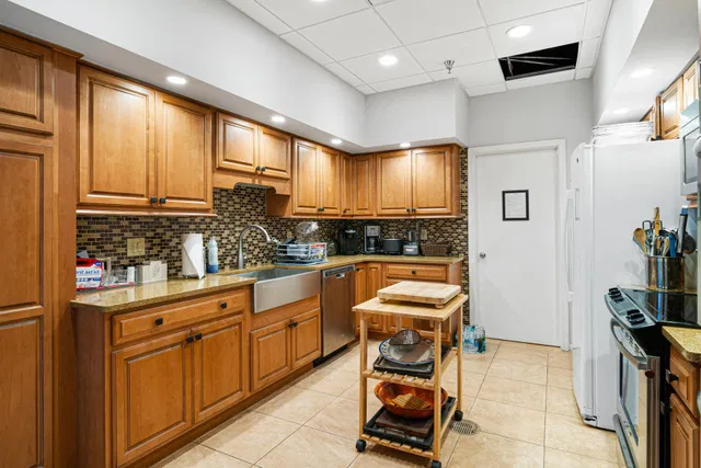Eastpointe Singer Island Unit 19d photo 53