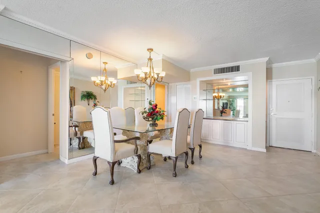 The Patrician of Palm Beach Unit 625 photo 6