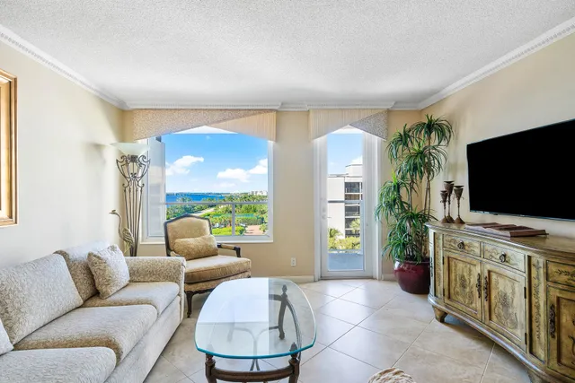 The Patrician of Palm Beach Unit 625 photo 14