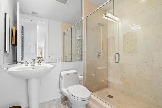 One City Plaza Unit 1605 photo 29