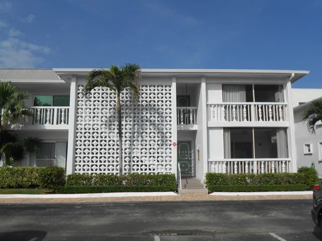 4201 S Ocean Boulevard #J2