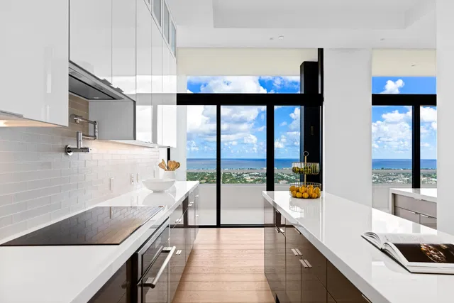 The Plaza of The Palm Beaches Unit Gph4 photo 7