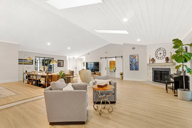 Boca Bath & Tennis Residence photo 13