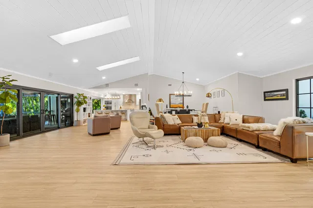 Boca Bath & Tennis Residence photo 17