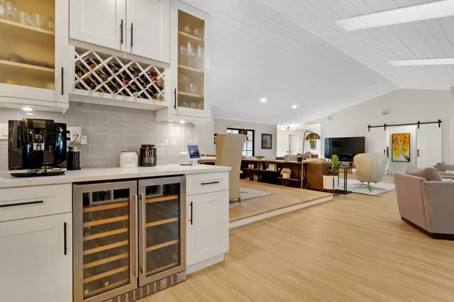 Boca Bath & Tennis Residence photo 27