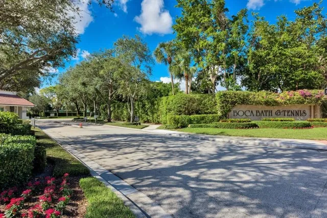 Boca Bath & Tennis Residence photo 77