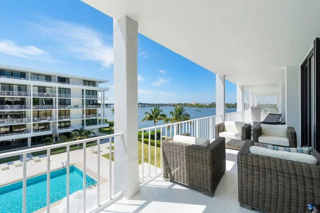 2784 S Ocean Boulevard #302 N