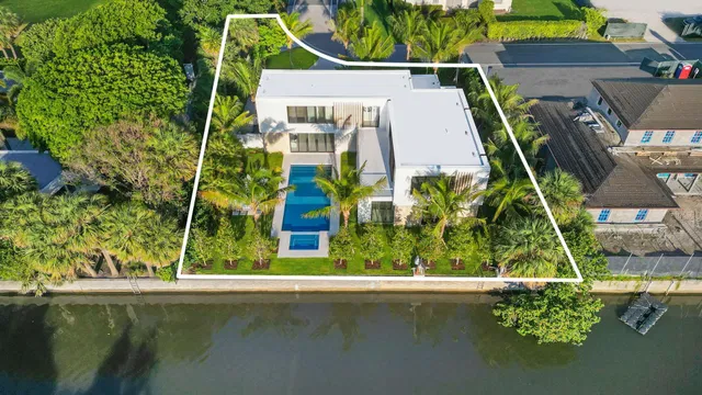 2291 Ibis Isle Road E