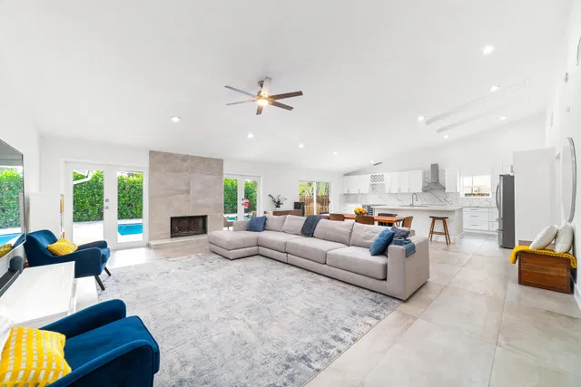 Colonnade Boca Raton Residence photo 3