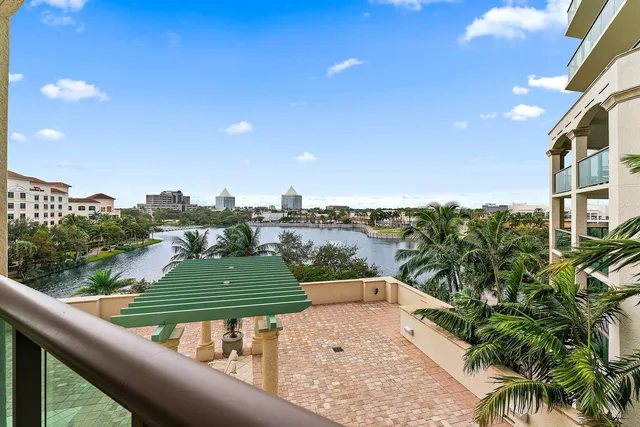The Landmark Palm Beach Gardens Unit 403b photo 3
