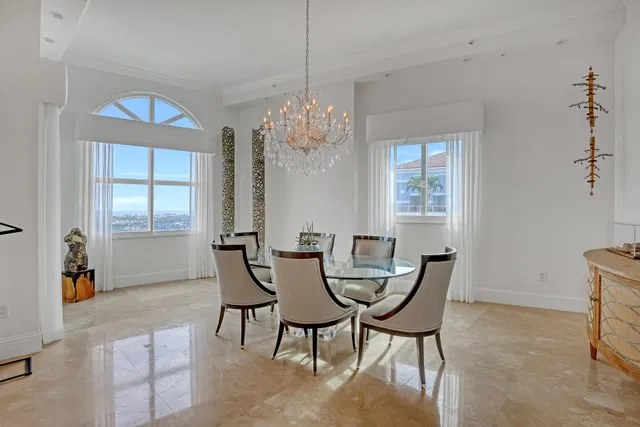 Esplanade Grande Unit Ph1 photo 20