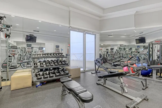 Esplanade Grande Unit Ph1 photo 81