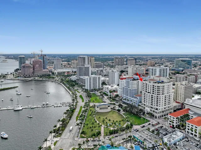 Esplanade Grande Unit Ph1 photo 87