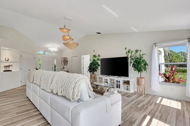 Ranch Colony Jupiter Residence photo 12
