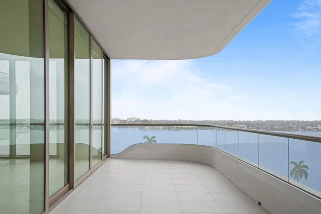 La Clara Palm Beach Unit 703 photo 15