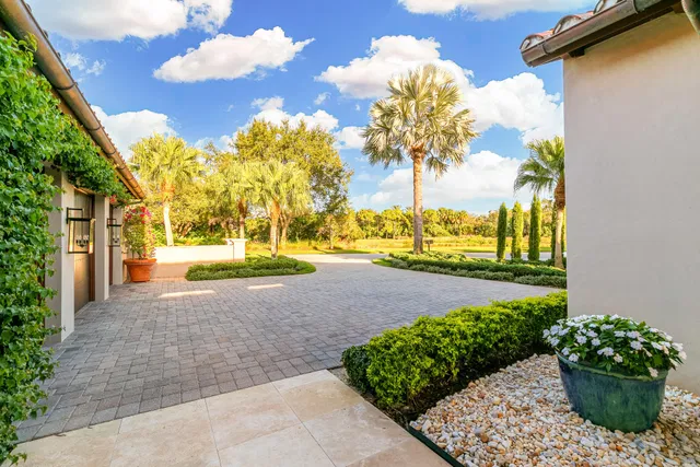 Trump National Jupiter Residence photo 5