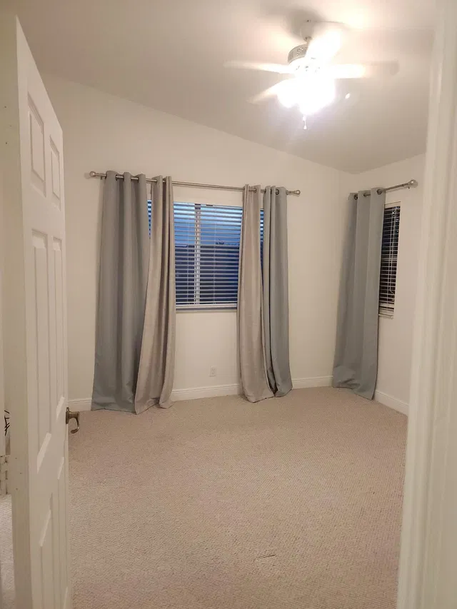 Residence photo 8