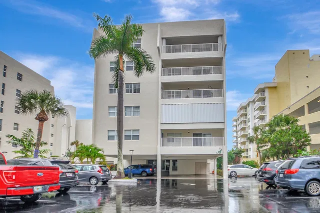 3520 S Ocean Boulevard #A105