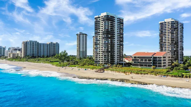 4000 N Ocean Singer Island Unit 1601 photo 3