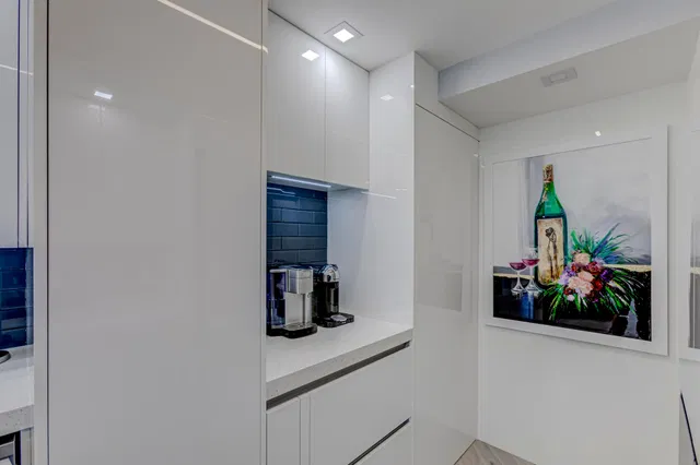 Tiara Singer Island Unit 29-F photo 8