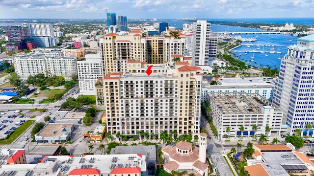 One City Plaza Unit 603 photo 2