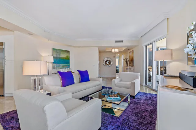 Esplanade Grande Unit 806 photo 6