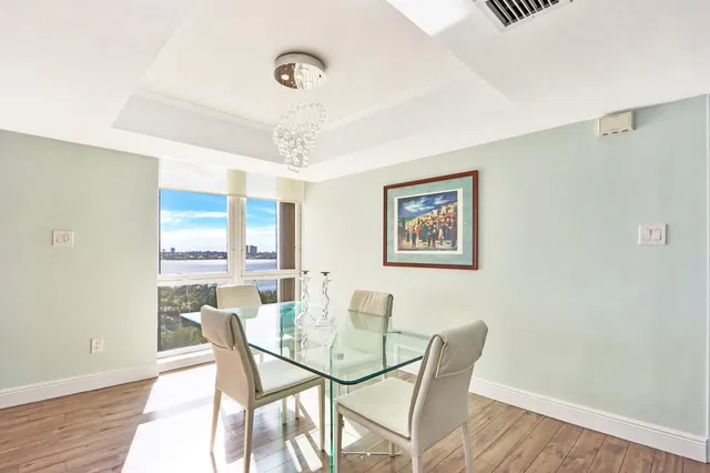 Eastpointe Singer Island Unit 8b photo 7