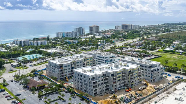 Caretta Juno Beach Unit D305 photo 3