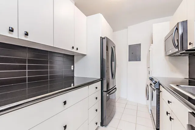 Palm Beach Towers, Palm Beach Unit B124 photo 10