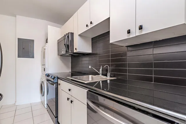 Palm Beach Towers, Palm Beach Unit B124 photo 11